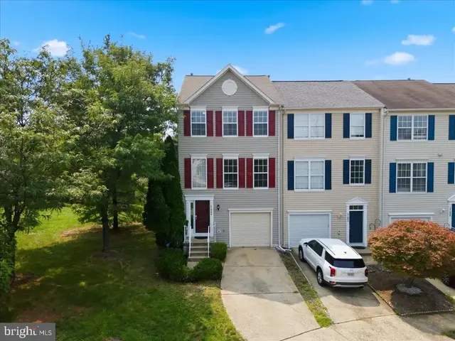 21064 Tioga Ter, Ashburn