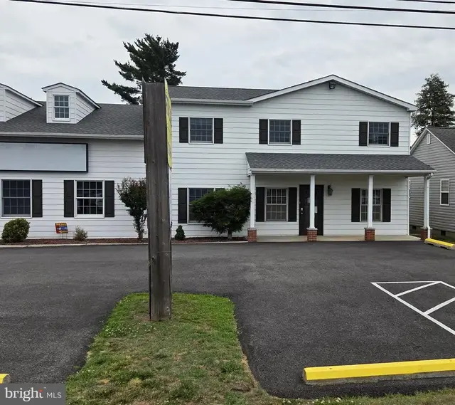 1661 S Dupont Hwy, Dover