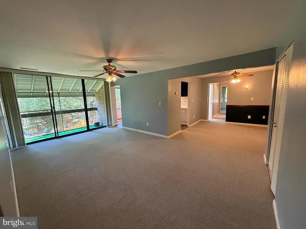 8709 Hayshed Ln #33, COLUMBIA