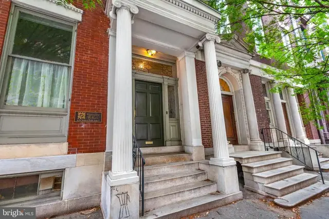 10 W Madison St W #1, Baltimore