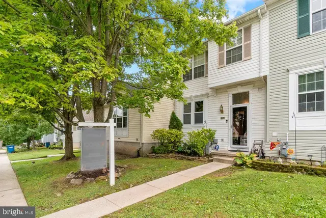225 Woodland Green Way, Aberdeen
