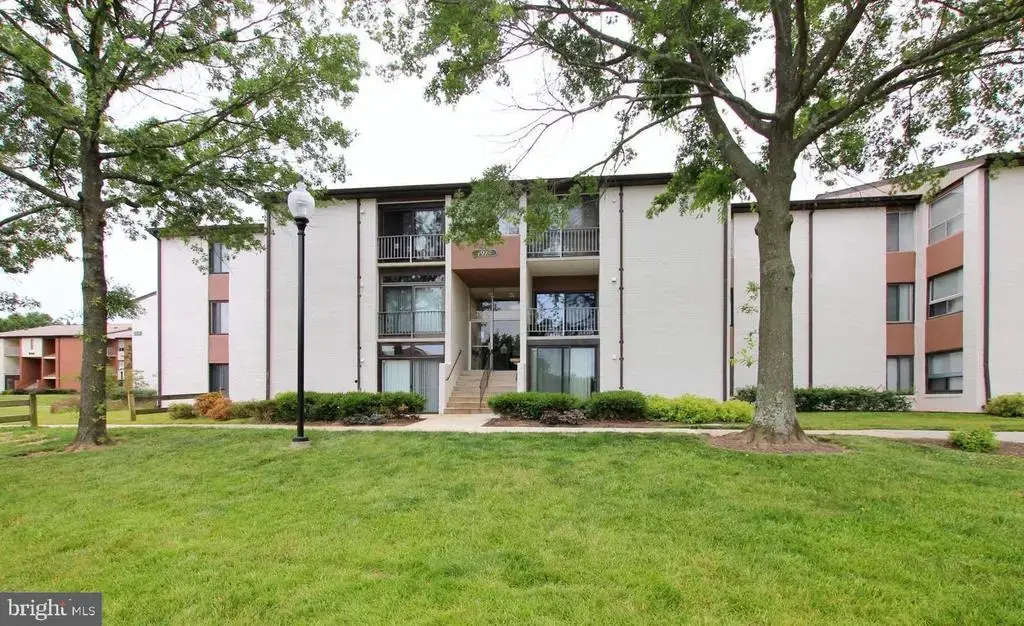 7927 Mandan Rd #301, GREENBELT