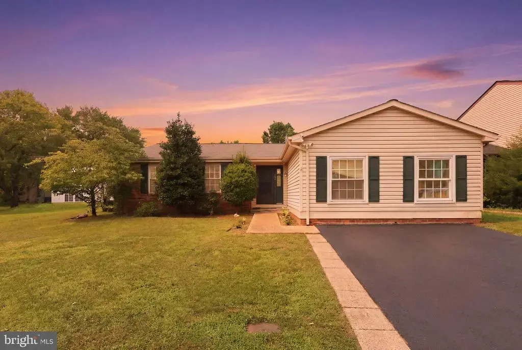 10221 Foxborough Ct, MANASSAS