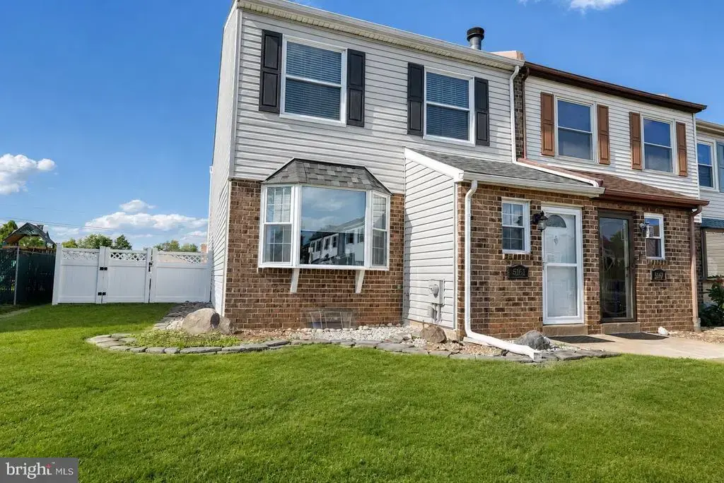 5161 Euston Ct, BENSALEM