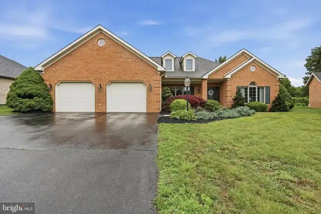 19009 Rock Maple Dr, Hagerstown