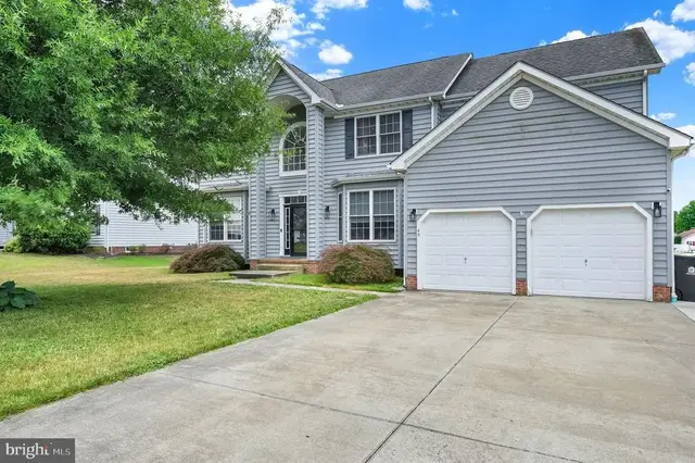 46 Stone Ridge Dr, Dover