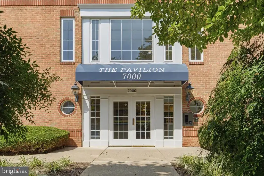7000 Falls Reach Dr #407, FALLS CHURCH