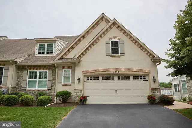 1256 S Red Maple Way, Downingtown