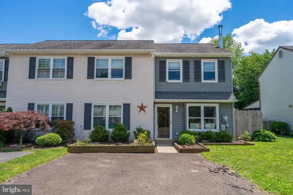 113 Redwood Dr, QUAKERTOWN