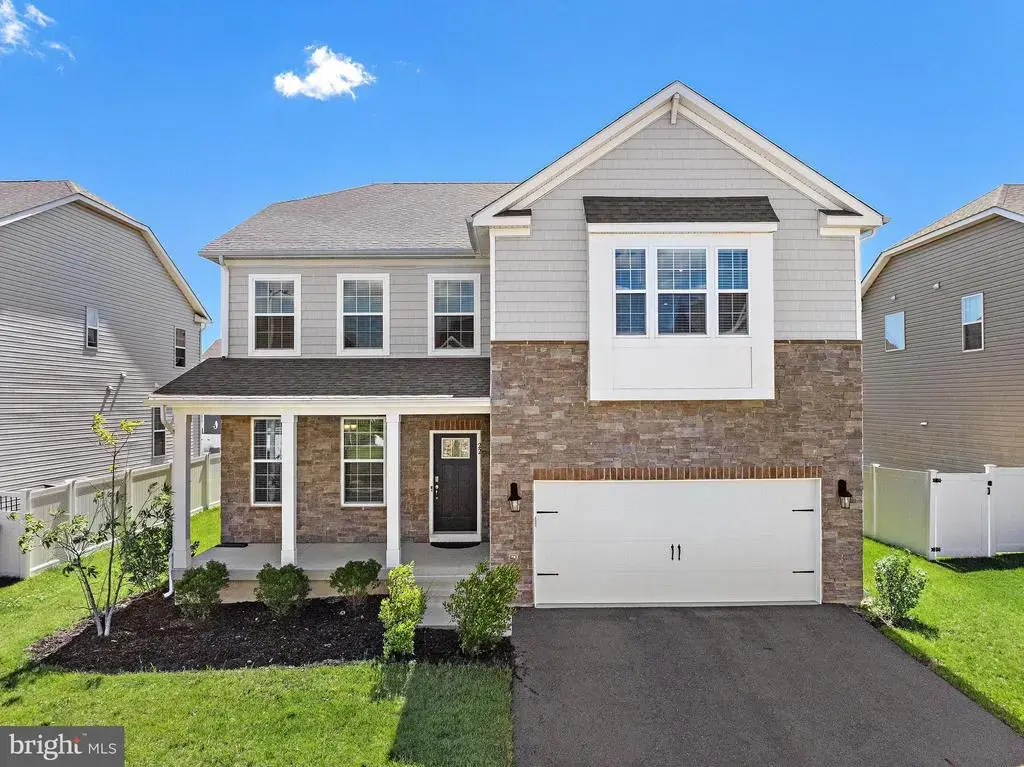 22 Corliss Way, MANAHAWKIN