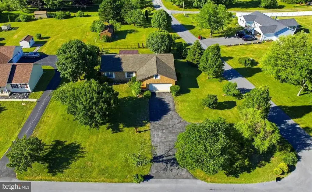 109 Venus Ln, BUNKER HILL