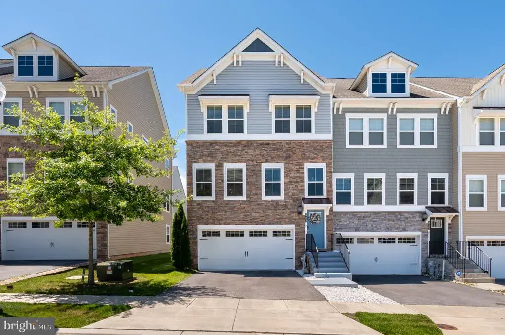 923 Thurston Ln, GLEN BURNIE