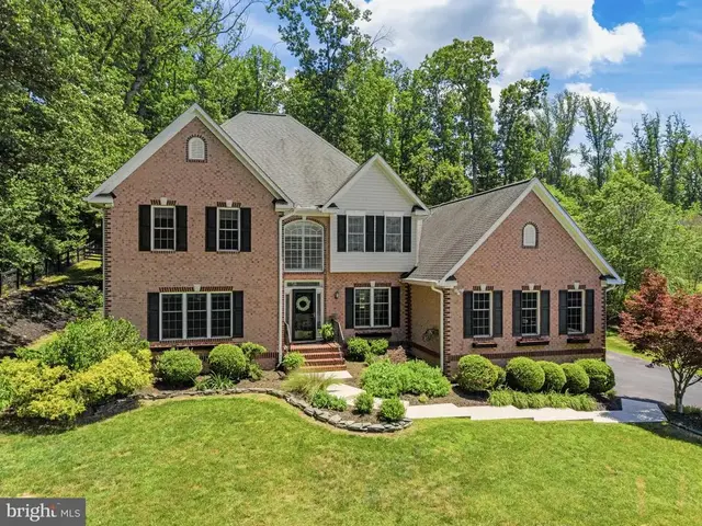 6729 Breezy Dr, Warrenton