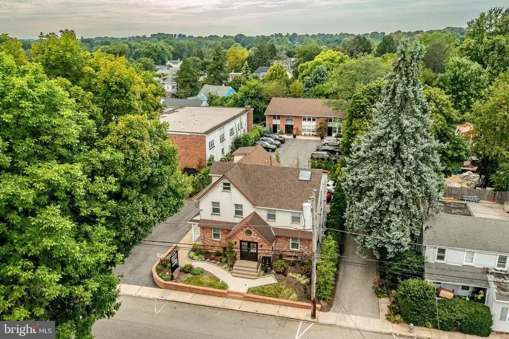 136-136 Garrett Ave, BRYN MAWR