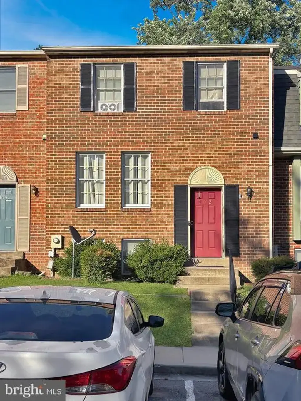 102 Edinburgh Ct, WALKERSVILLE