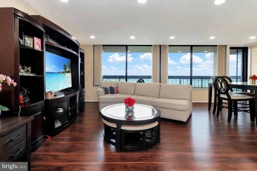 3705 S George Mason Dr #1309s, FALLS CHURCH