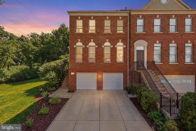 4530 Fair Valley Dr, Fairfax