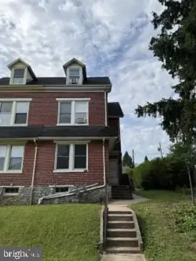 1532 3rd Ave #1st Floor, York