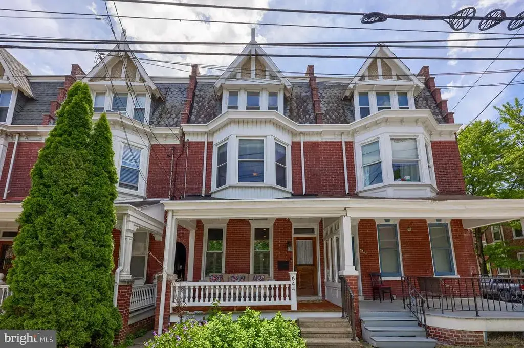 644 W Walnut St, LANCASTER