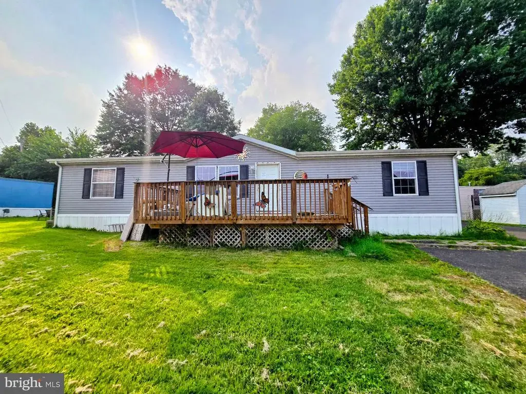 1302 Gibson Rd #t 94, BENSALEM