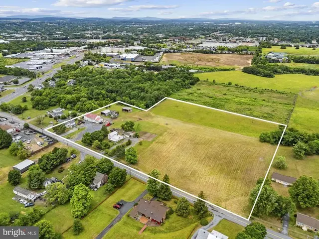 135 & 171 Bufflick Rd, Winchester
