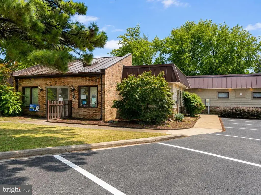 404 Snow Hill Rd #building 1, SALISBURY