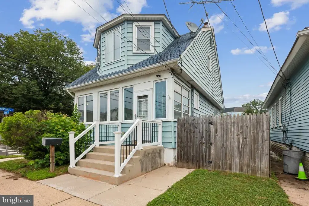 100 Annabelle Ave, TRENTON