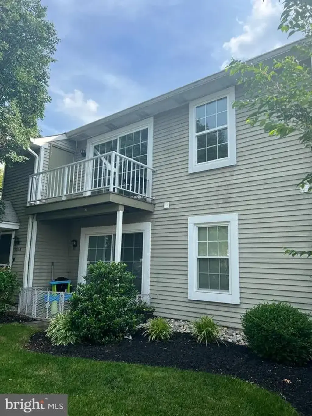 380-b Delancey Pl #b, MOUNT LAUREL