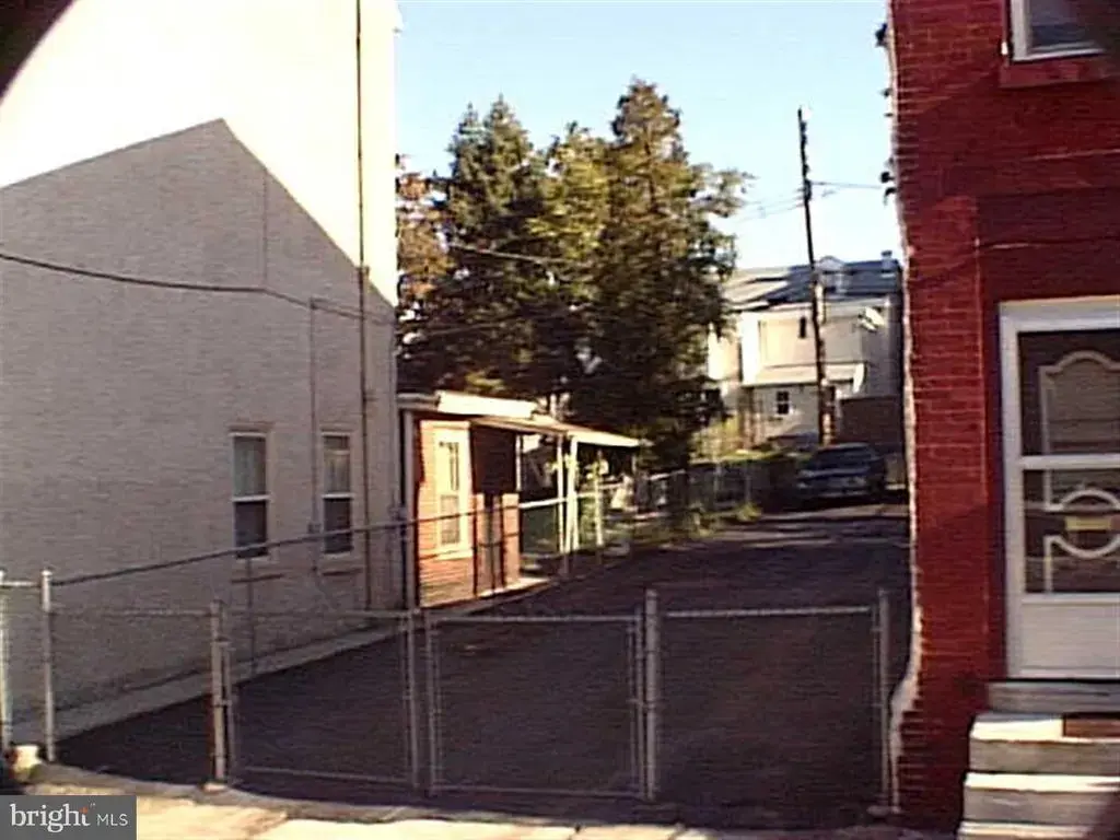 355 E Moore St, NORRISTOWN
