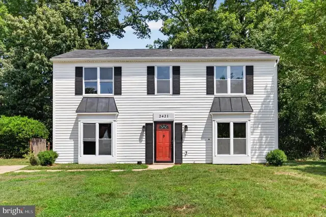 2421 York Ct, Waldorf