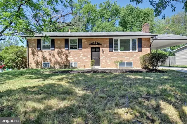 6005 Spell Rd, Clinton
