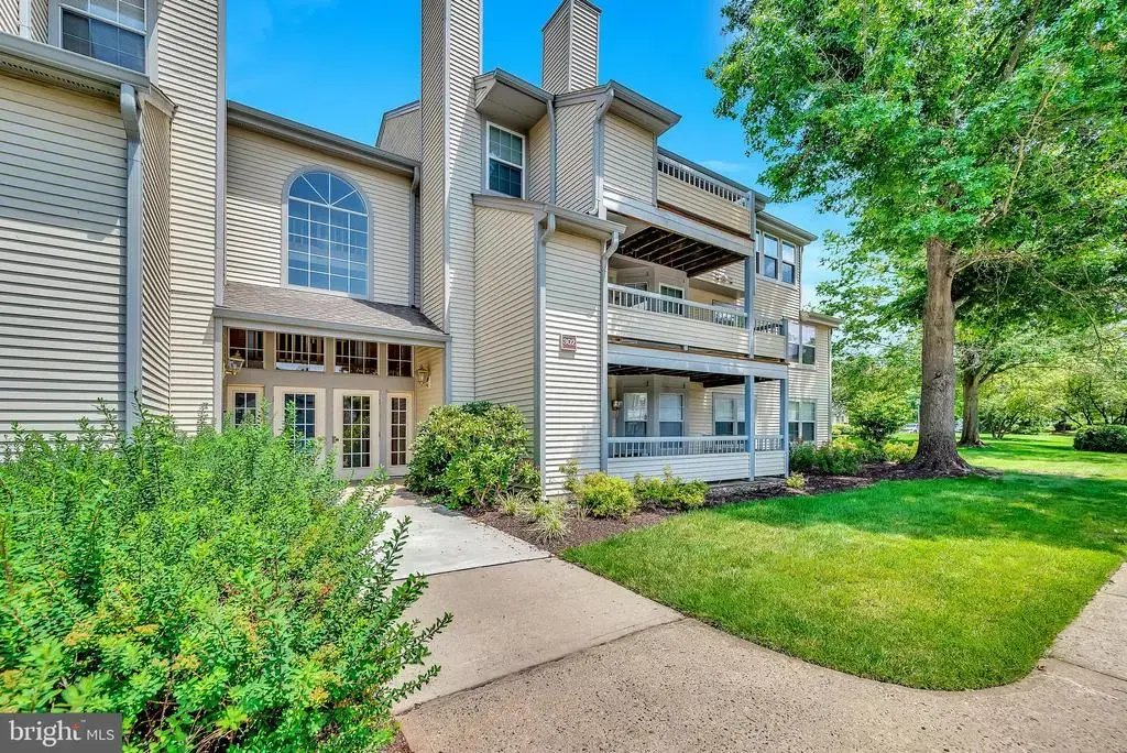 302 Trinity Ct #11, PRINCETON