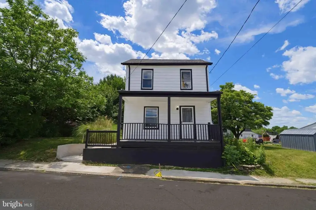 828 Mill St, PHILLIPSBURG
