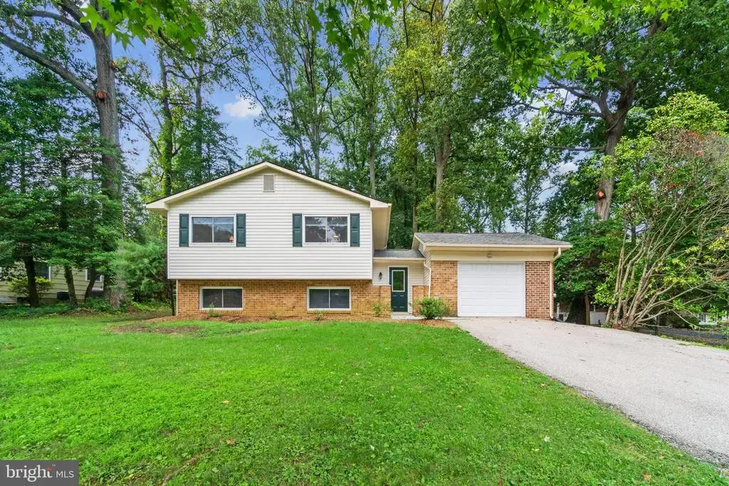 100 Oak Dr, ANNAPOLIS