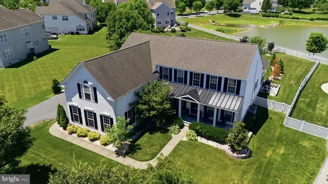 23 Kirkcaldy Ln, Middletown