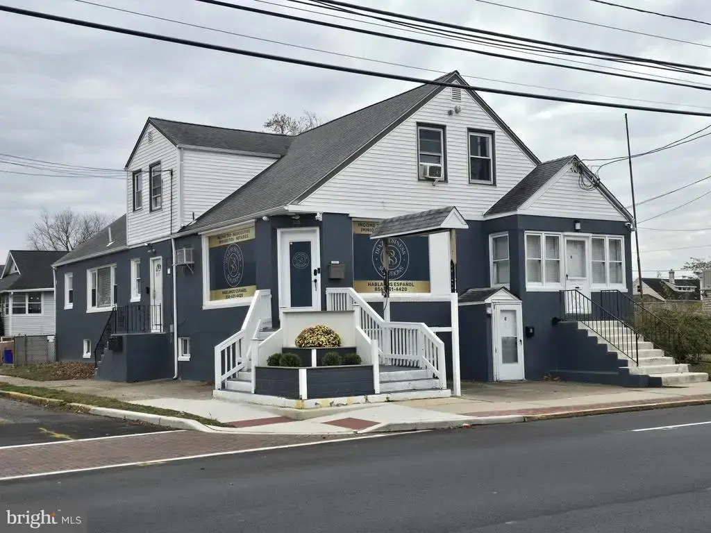 300 W Kings Hwy, MOUNT EPHRAIM