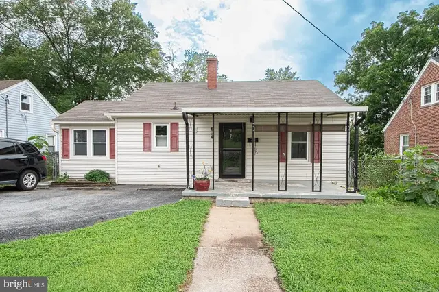 424 Duncan Ave, Front Royal