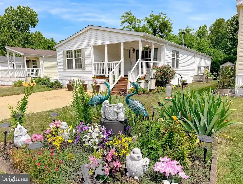 309 Berts Dr, LOTHIAN