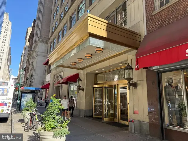1500-00 Chestnut St #10f, Philadelphia