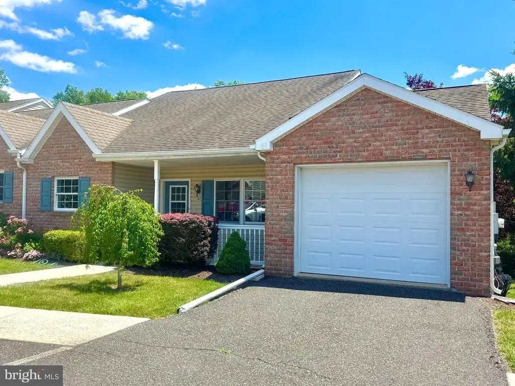 43 Ellen Cir, POTTSTOWN