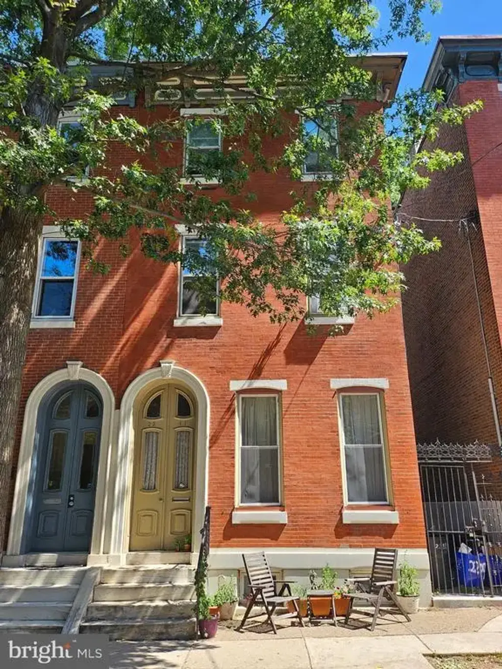 2211 Mount Vernon St, PHILADELPHIA