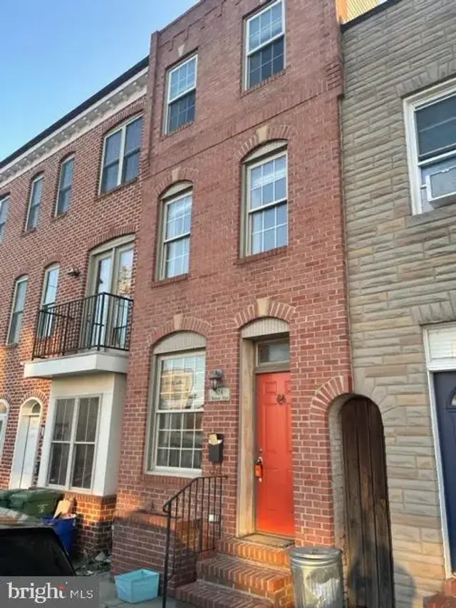 924 S Robinson St, Baltimore
