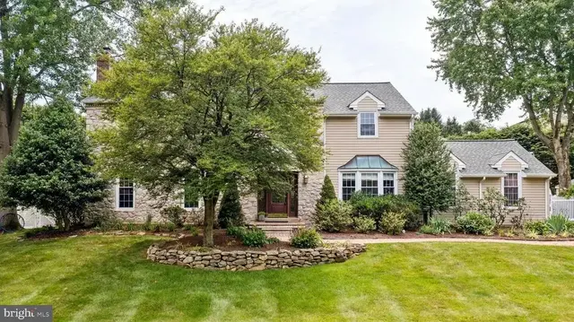 1323 N Tulip Dr, West Chester