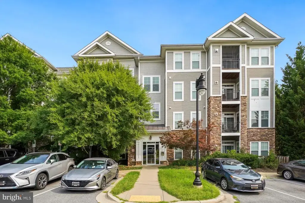 1321 Karen Blvd #207, CAPITOL HEIGHTS