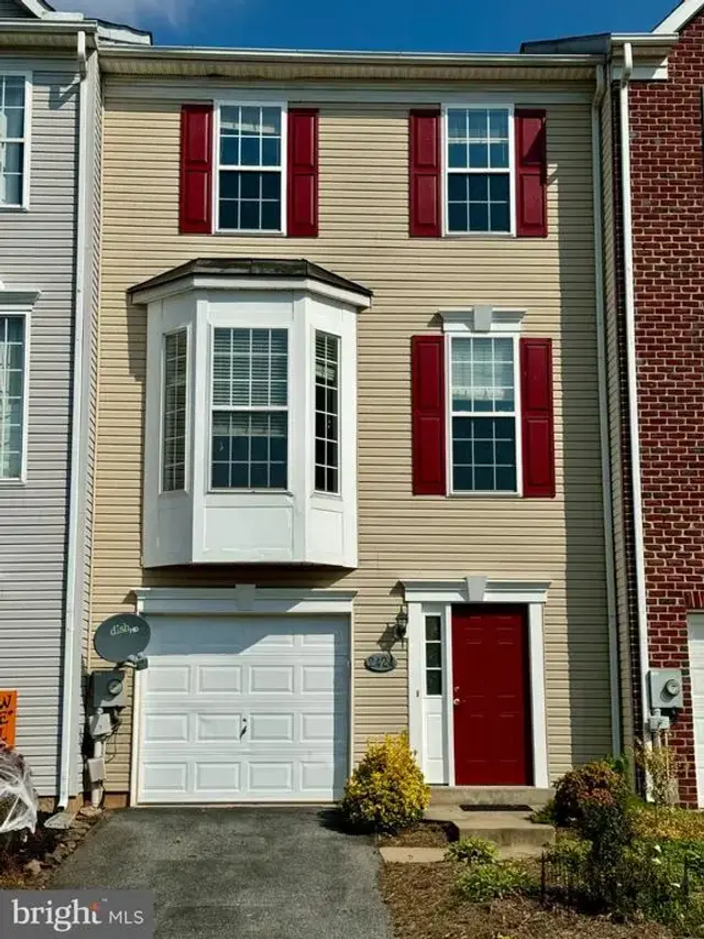 2424 Wynfield Ct, Frederick
