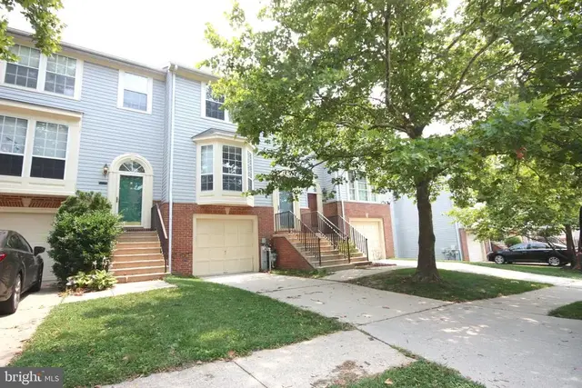 7782 Blueberry Hill Ln, Ellicott City