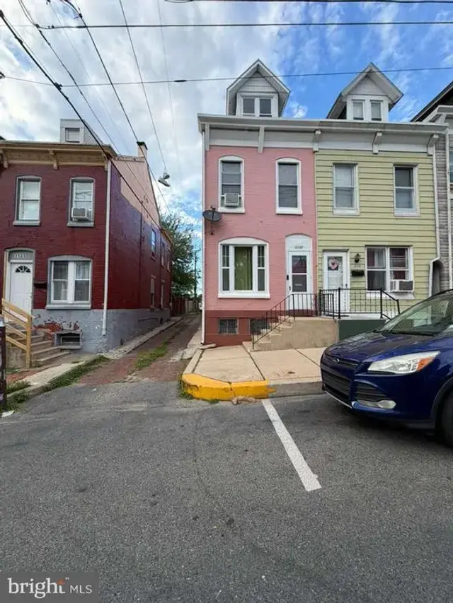 1133 Douglass St, Reading
