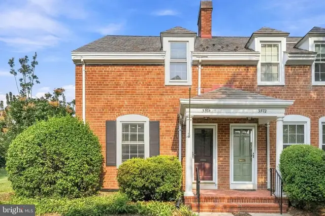 3574 S Stafford St, Arlington