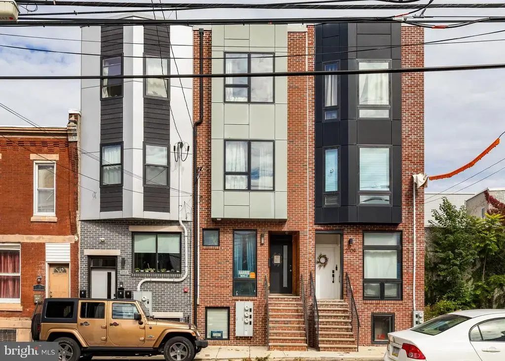 2711 W Jefferson St #2, PHILADELPHIA