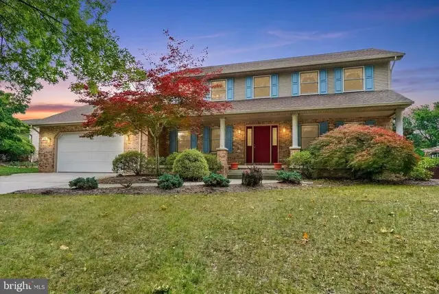110 Catherine Ct, Lewisberry